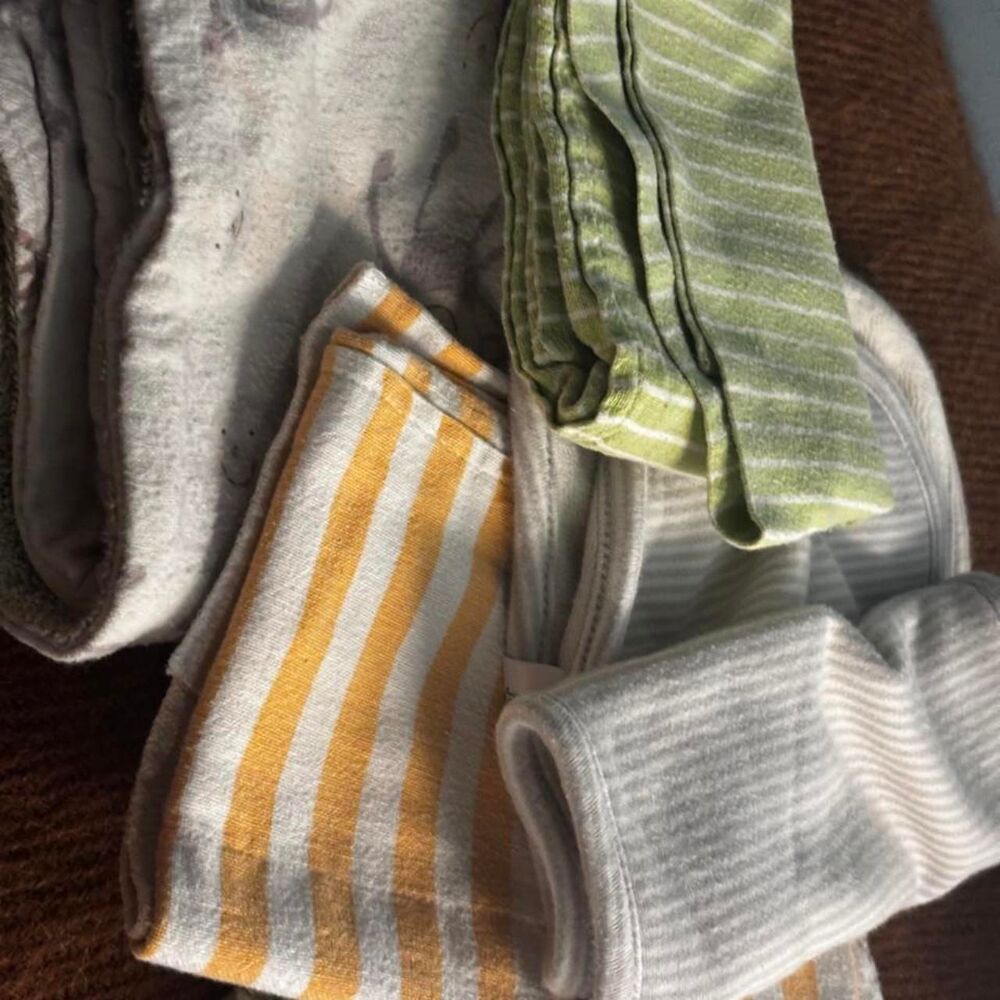 Unbranded Grey and White Accessory